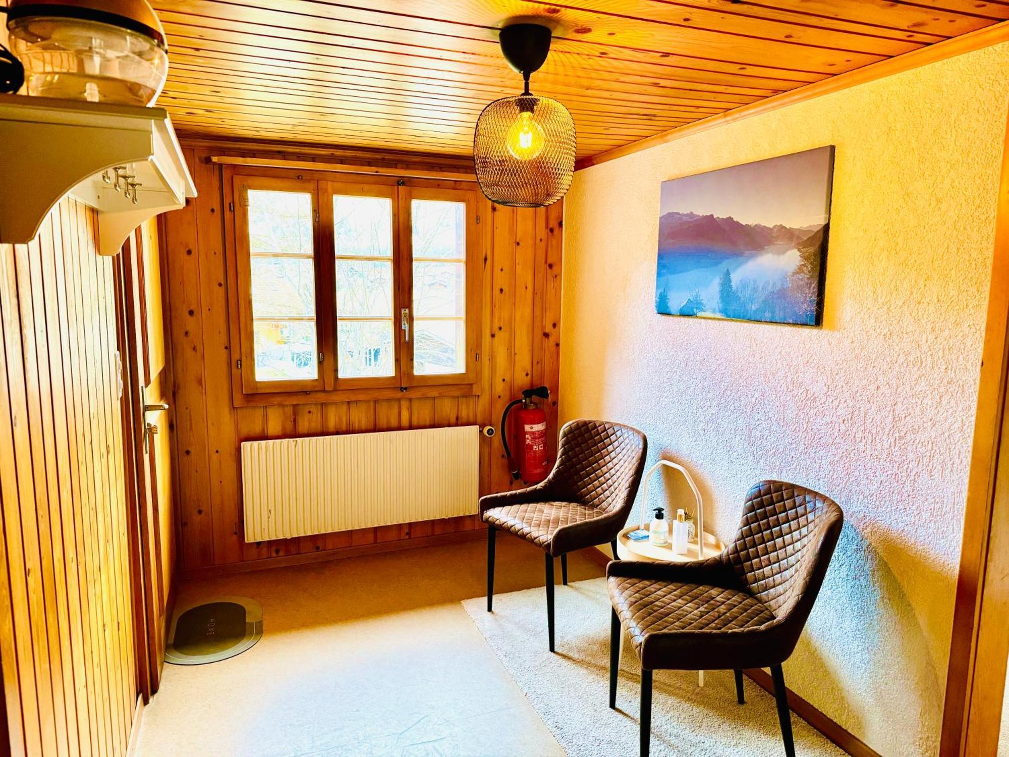 Cozy Apartment In Vintage House In Kandersteg Ngoại thất bức ảnh