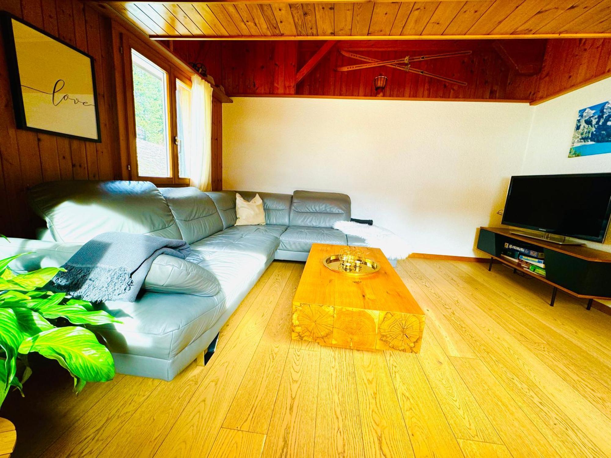 Cozy Apartment In Vintage House In Kandersteg Ngoại thất bức ảnh