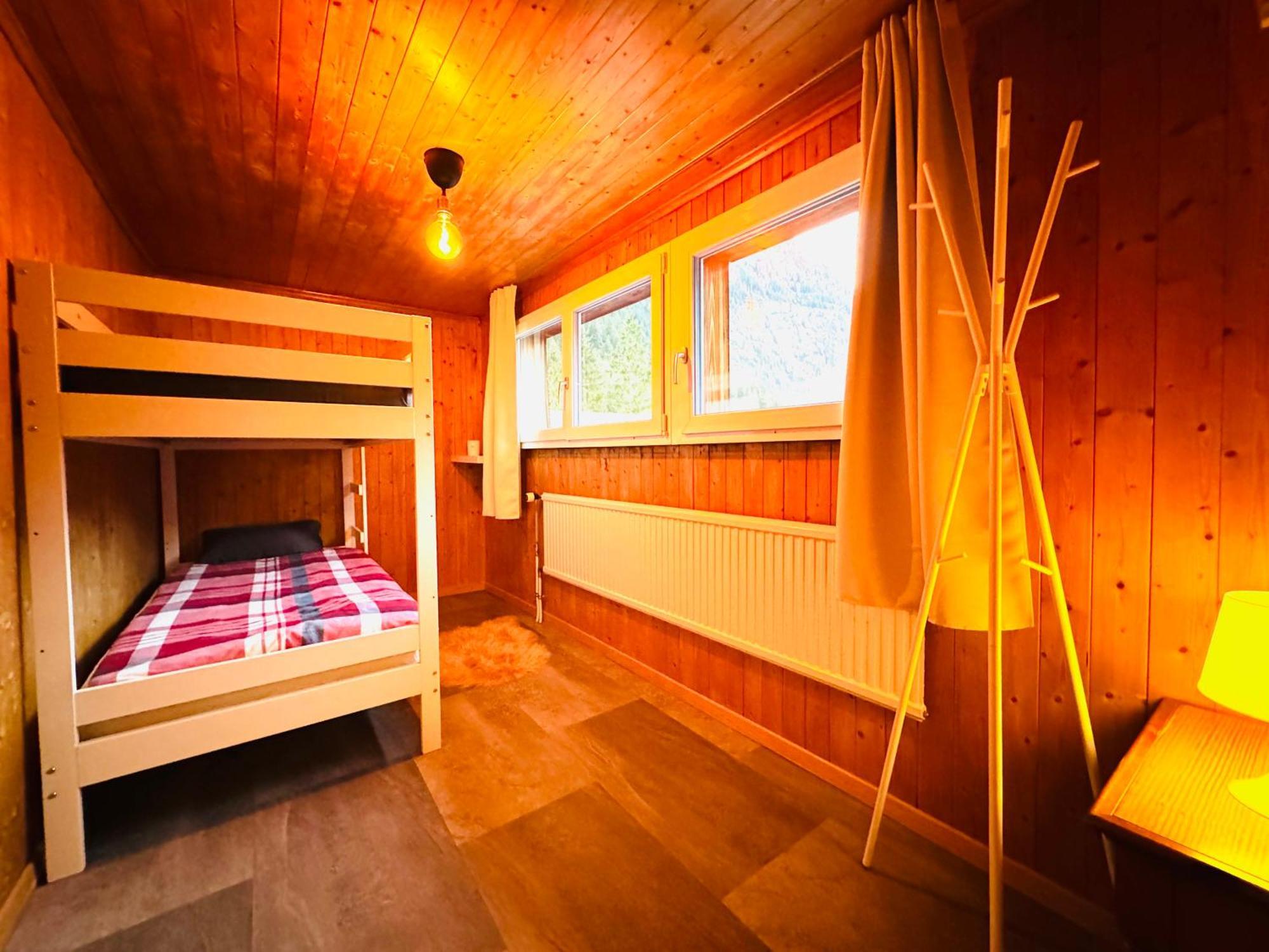 Cozy Apartment In Vintage House In Kandersteg Ngoại thất bức ảnh